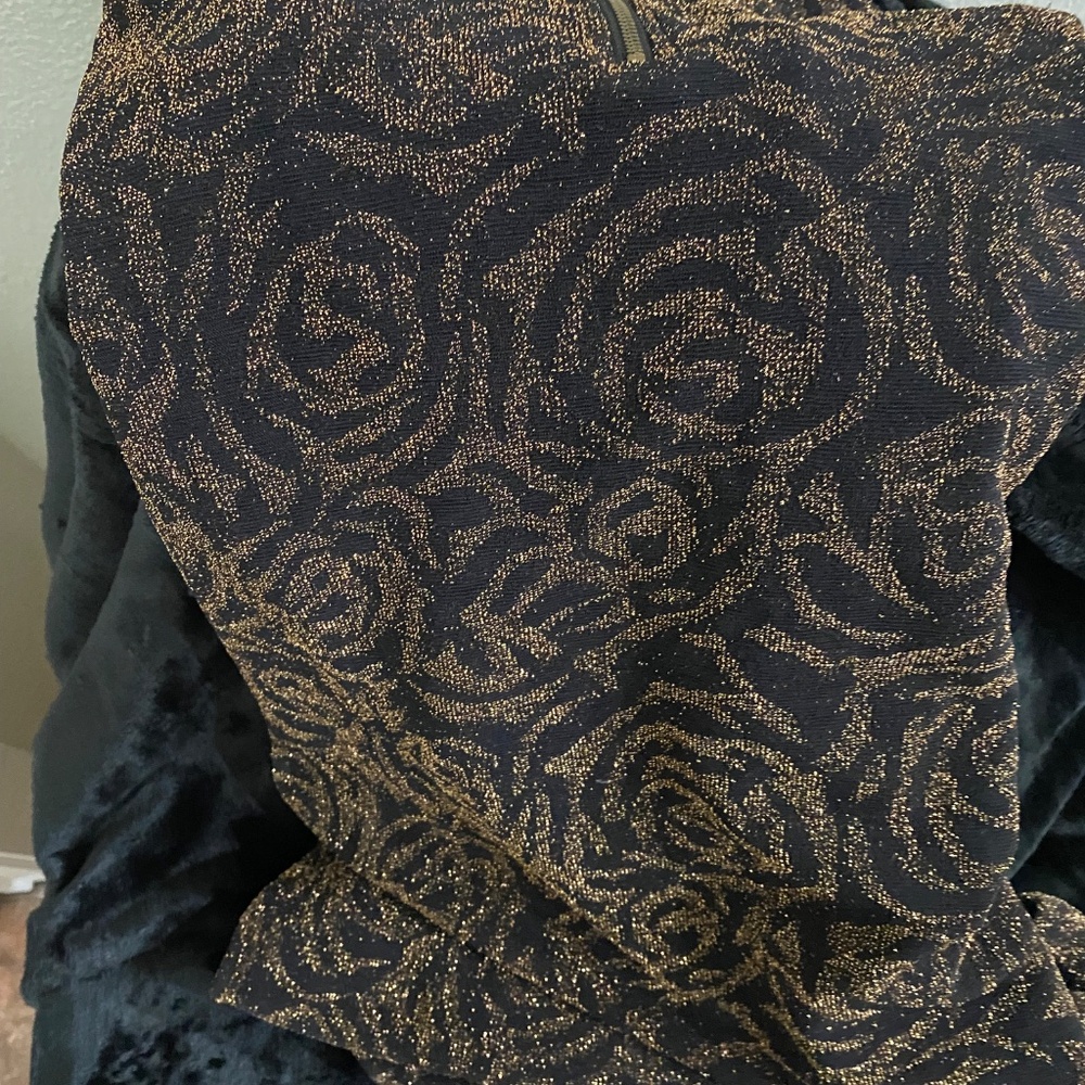 Dress - Picture 4 of 4